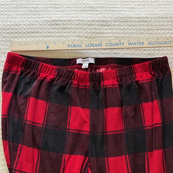 Sonoma XXL ladies plush buffalo plaid red/black pajama set -Pants and top soft! - Picture 6 of 10